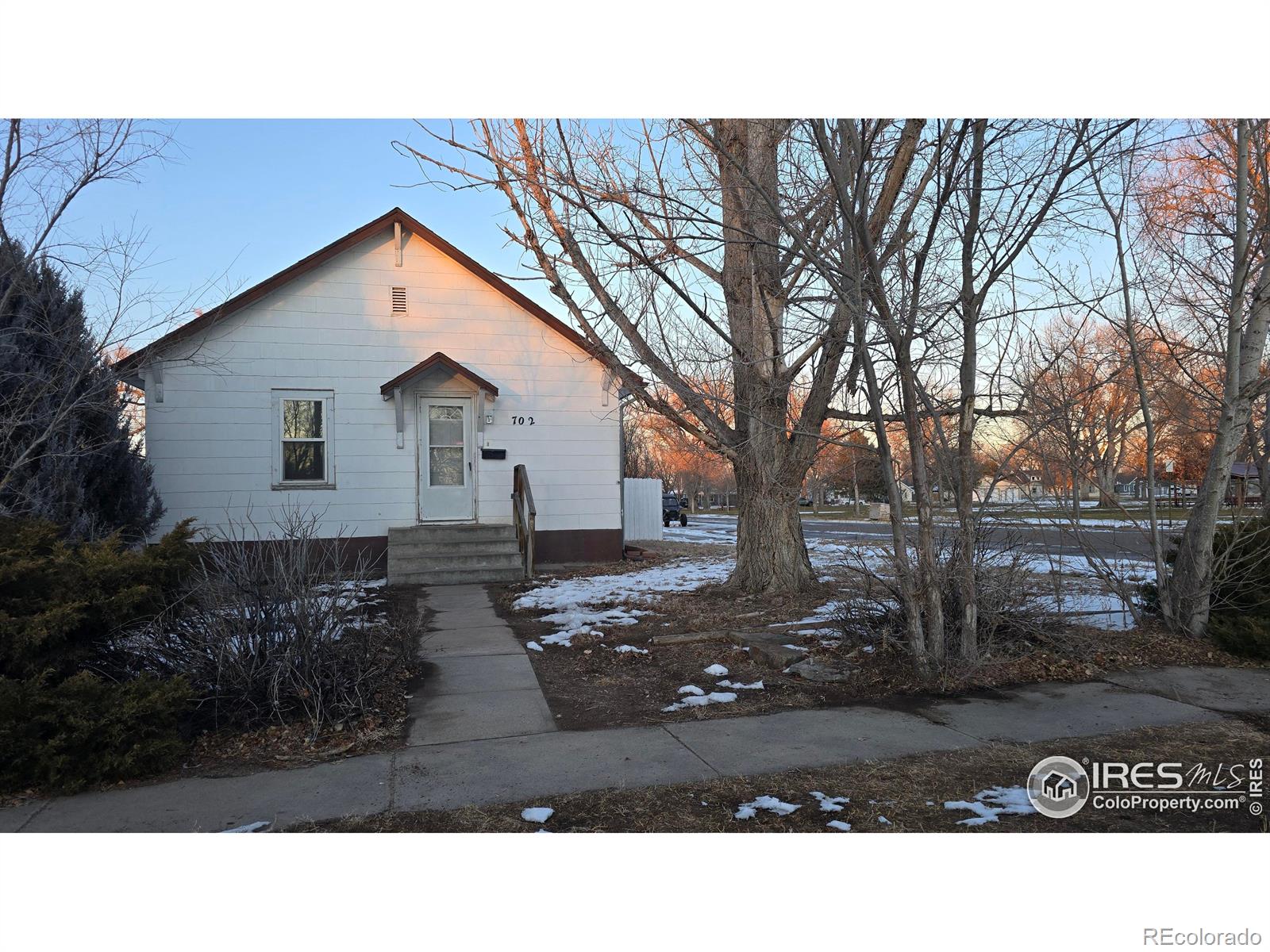 MLS Image #0 for 702  walnut street,sterling, Colorado