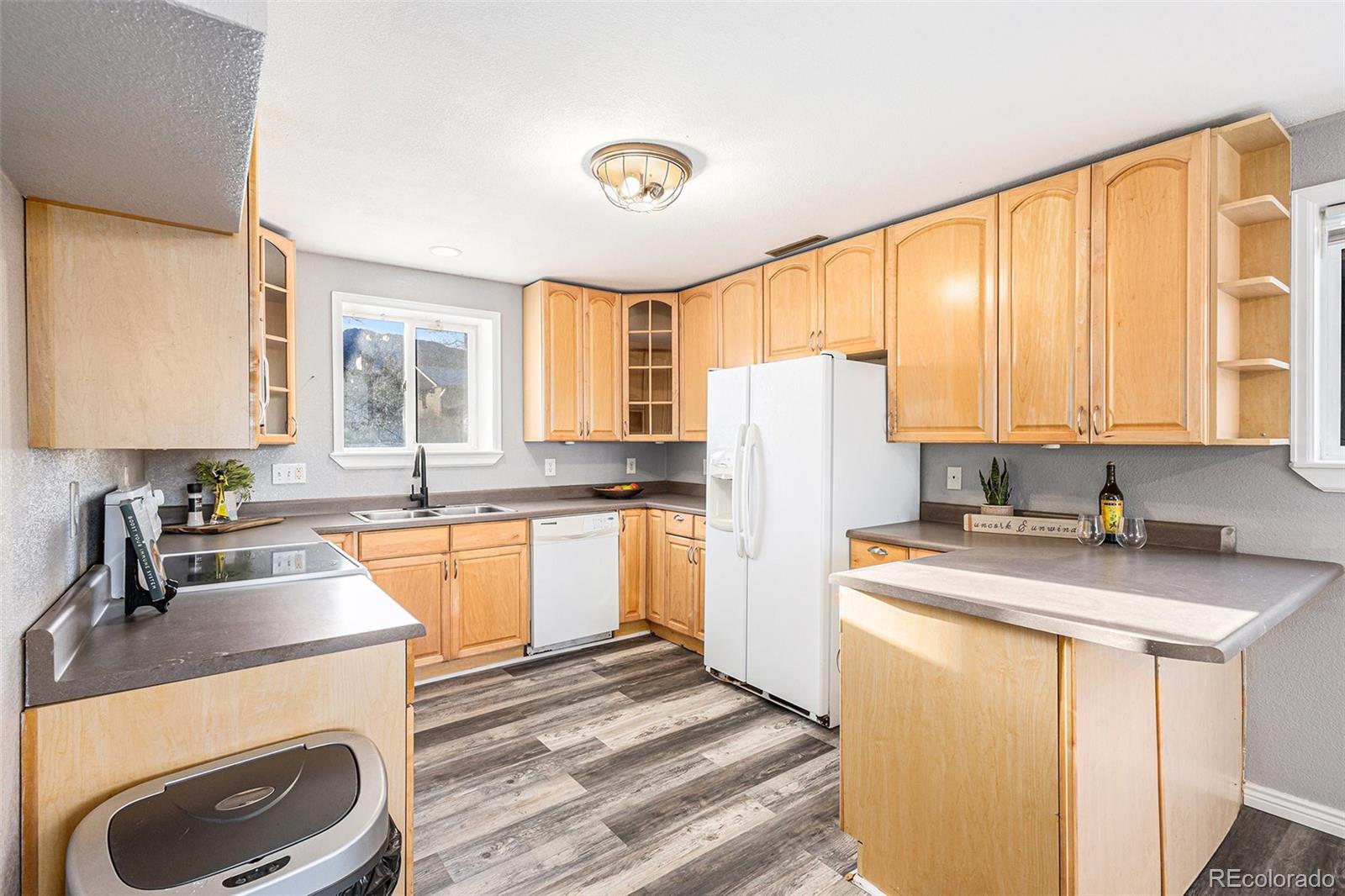 MLS Image #10 for 11 w clover circle,colorado springs, Colorado