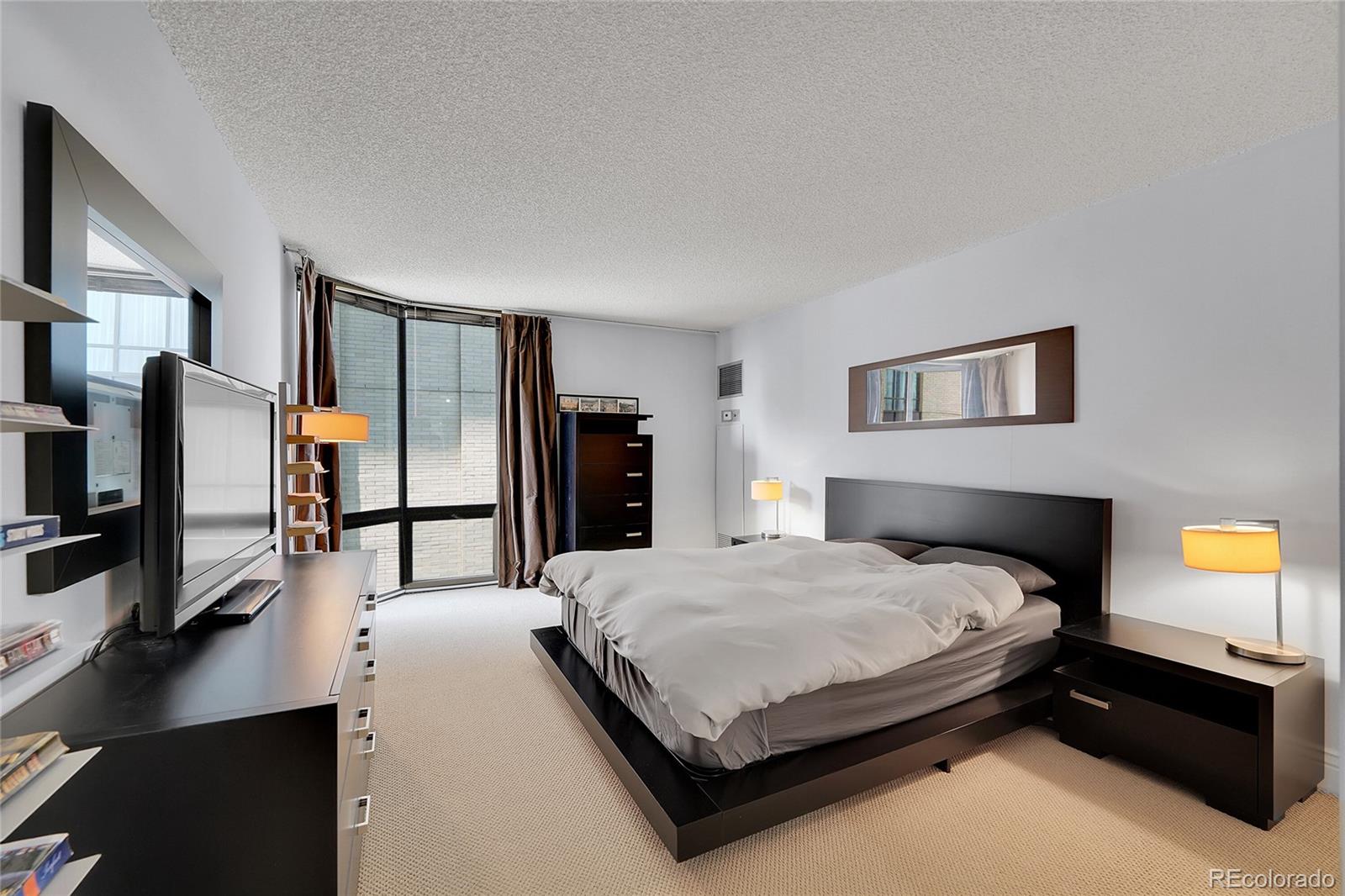 MLS Image #17 for 1625  larimer street,denver, Colorado