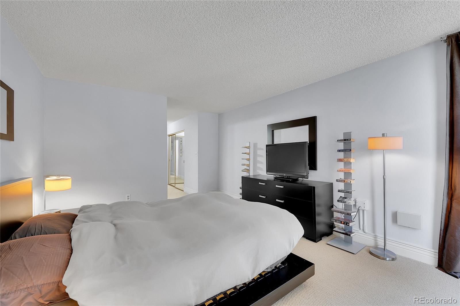 MLS Image #18 for 1625  larimer street,denver, Colorado