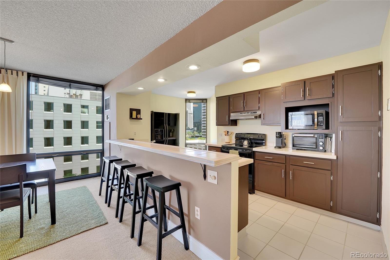 MLS Image #3 for 1625  larimer street,denver, Colorado