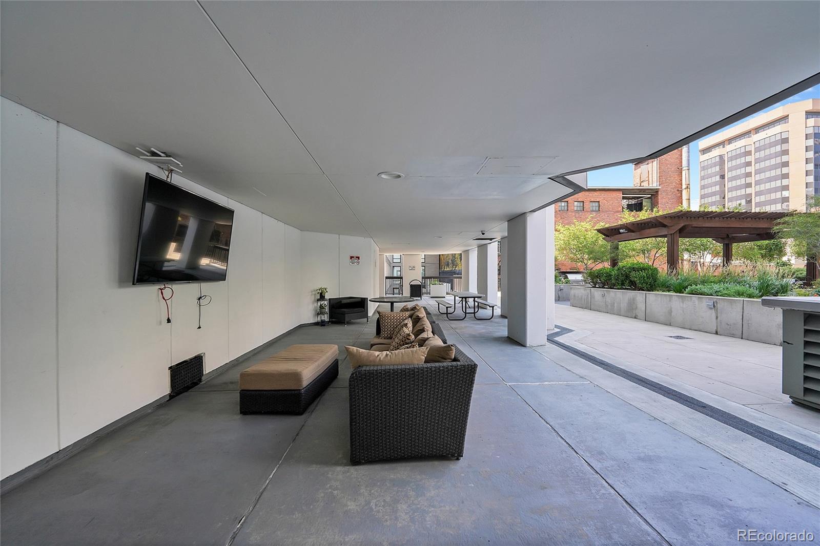 MLS Image #37 for 1625  larimer street,denver, Colorado