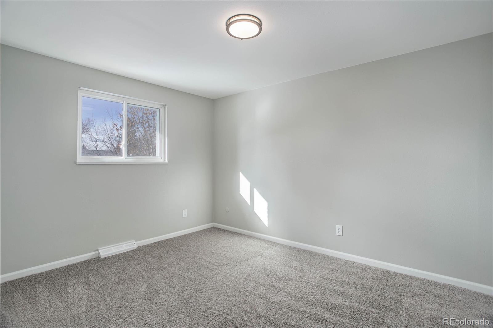 MLS Image #22 for 615 s oakland street,aurora, Colorado