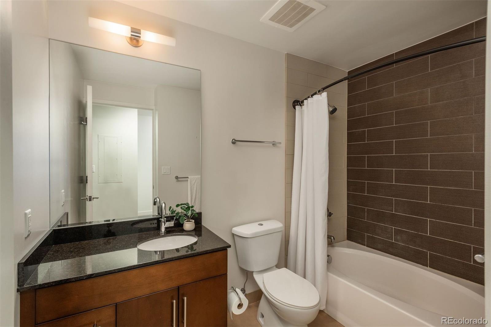 MLS Image #12 for 891  14th street,denver, Colorado