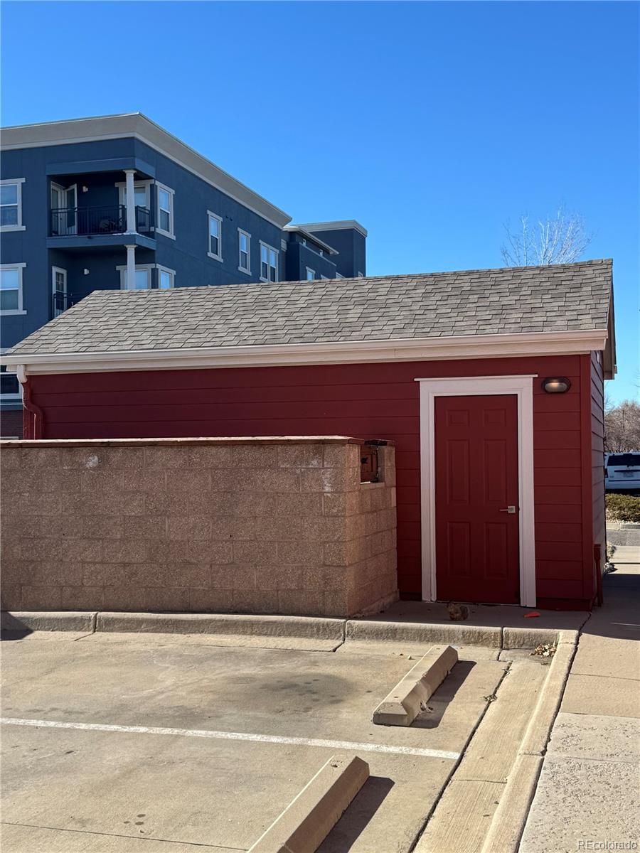 MLS Image #13 for 7414 e 28th avenue,denver, Colorado