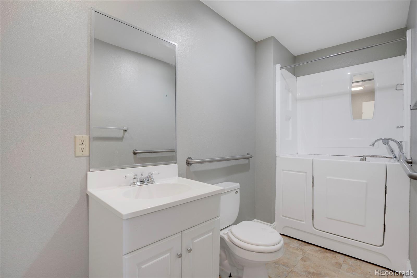MLS Image #29 for 3321 s dunkirk way,aurora, Colorado