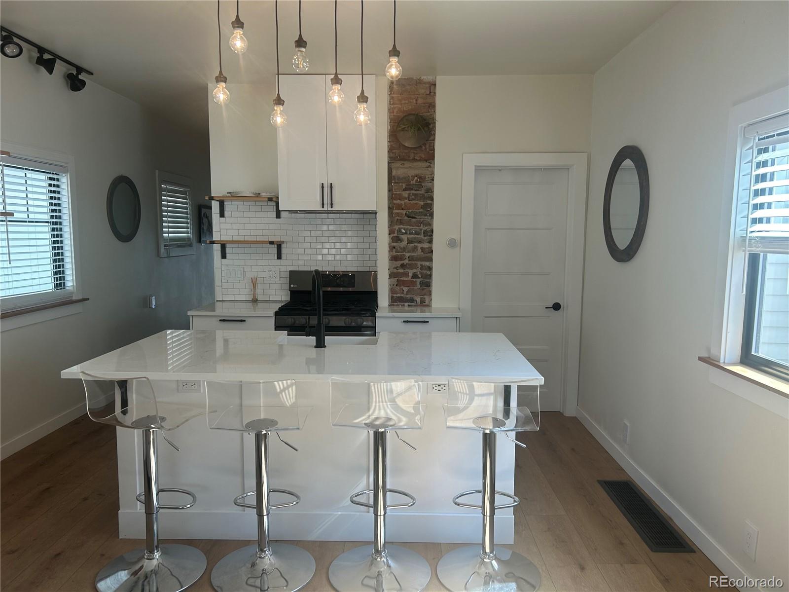 MLS Image #5 for 4418  utica street,denver, Colorado