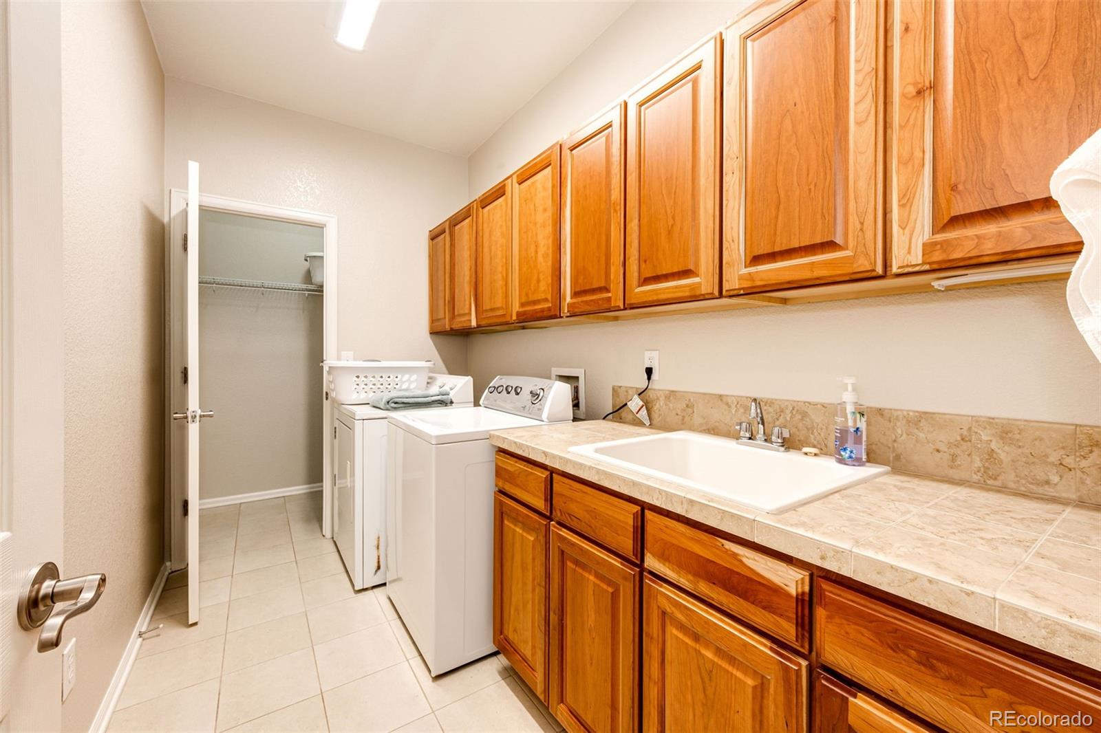 MLS Image #18 for 5808 s duquesne court,aurora, Colorado