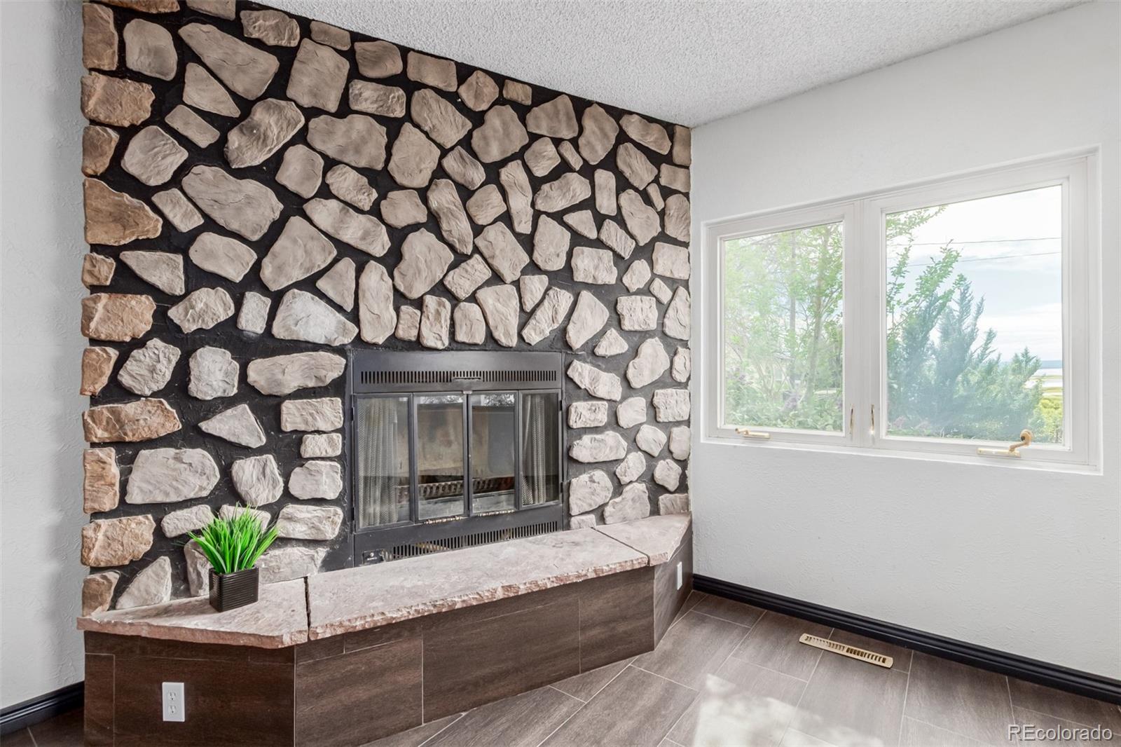 MLS Image #9 for 299  4th avenue,limon, Colorado