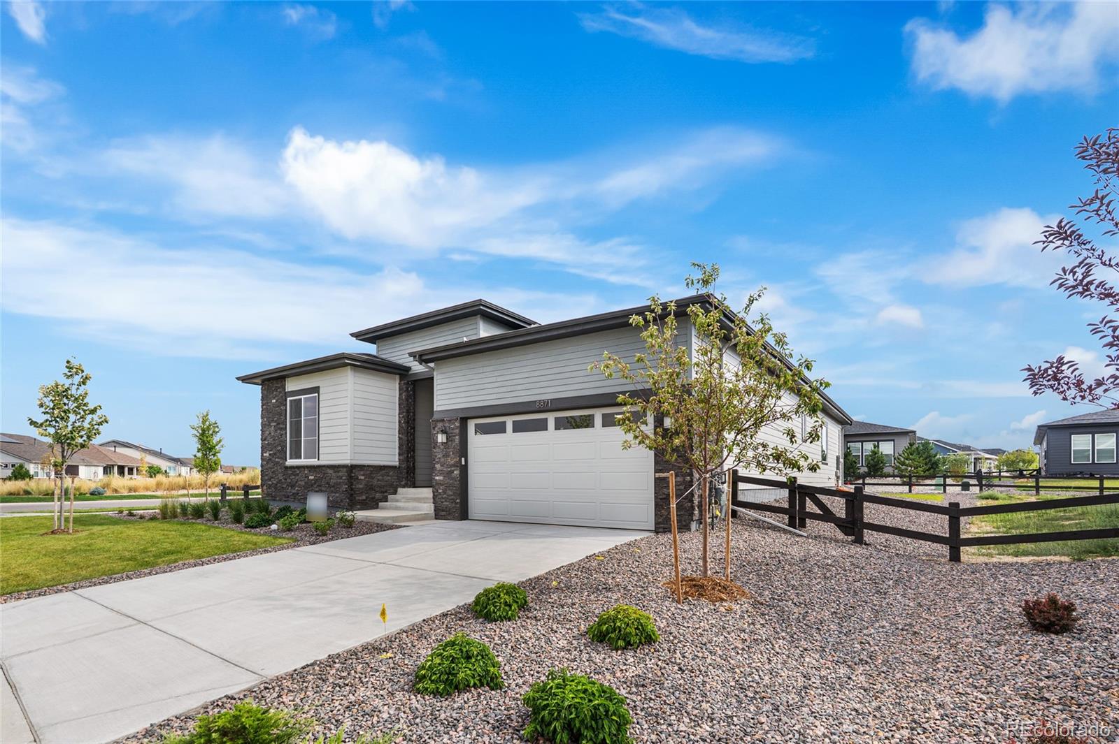 MLS Image #1 for 8871 s quemoy street,aurora, Colorado