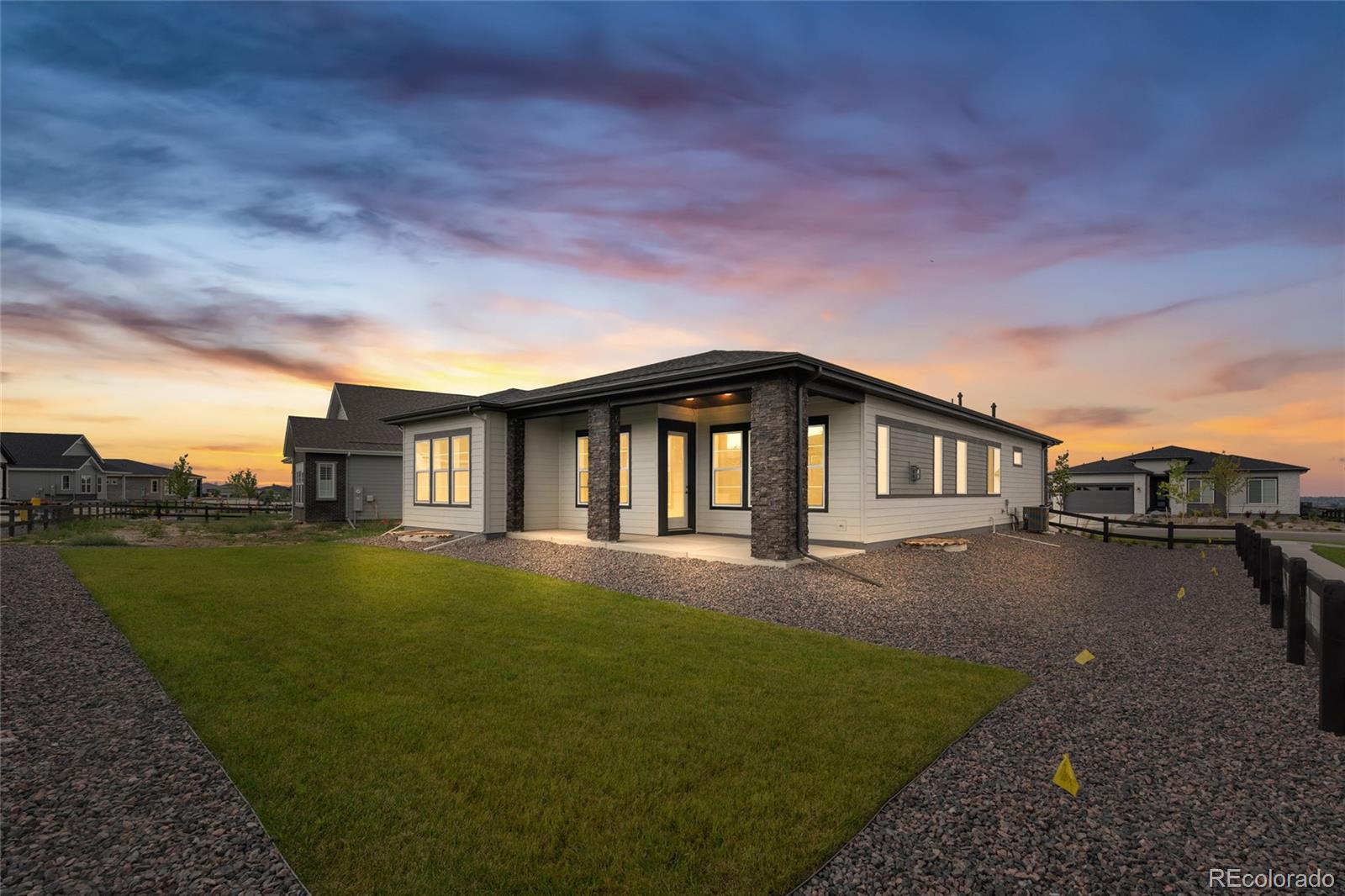 MLS Image #3 for 8871 s quemoy street,aurora, Colorado