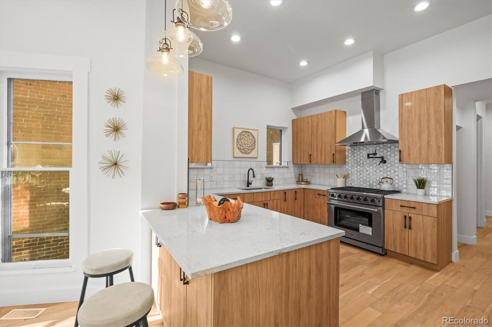 MLS Image #12 for 2521  champa street,denver, Colorado