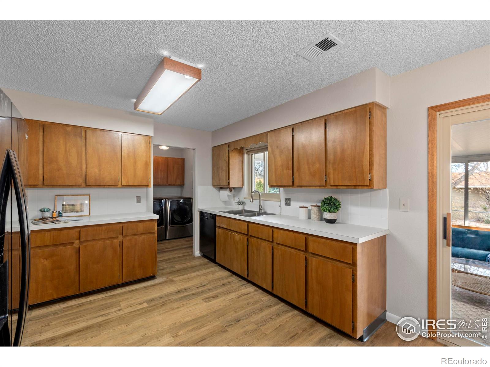 MLS Image #14 for 1806 n empire avenue,loveland, Colorado