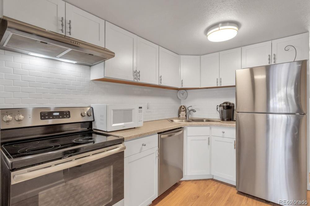 MLS Image #6 for 1885 s quebec way a14,denver, Colorado