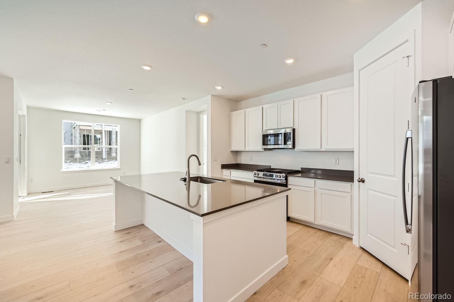 CMA Image for 565  twilight street,Erie, Colorado