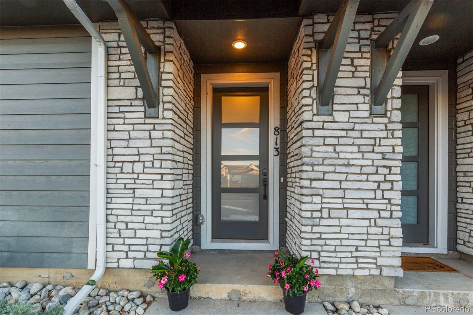 MLS Image #6 for 813  beckton heights,colorado springs, Colorado