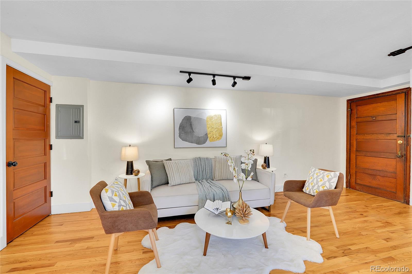 MLS Image #6 for 2533 e 11th avenue,denver, Colorado