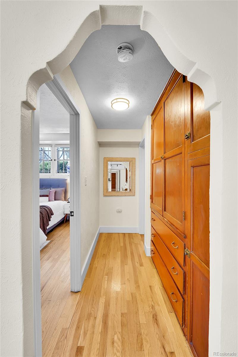 MLS Image #8 for 2533 e 11th avenue,denver, Colorado