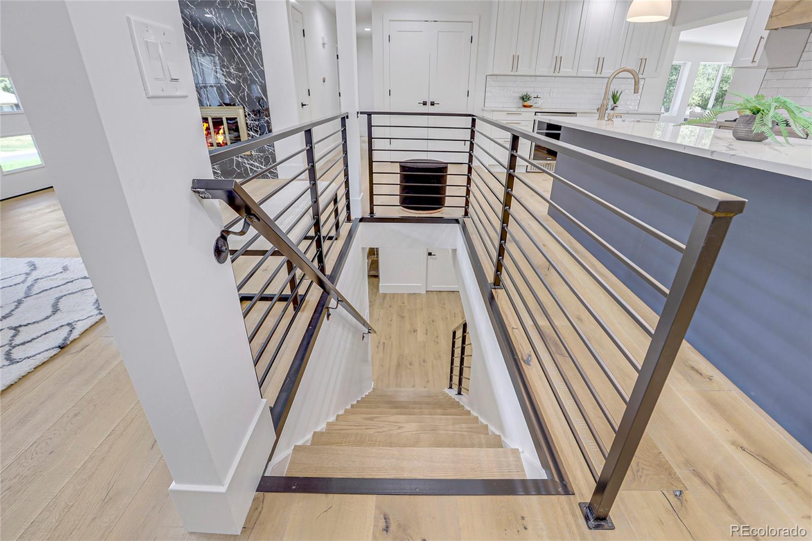 MLS Image #12 for 5576 e lehigh avenue,denver, Colorado