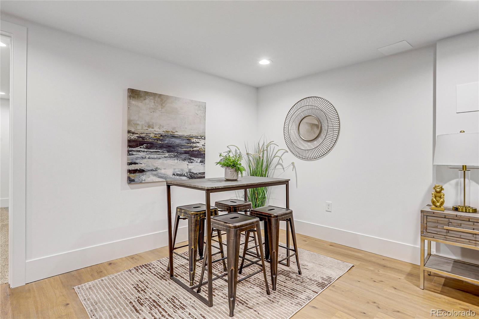 MLS Image #15 for 5576 e lehigh avenue,denver, Colorado