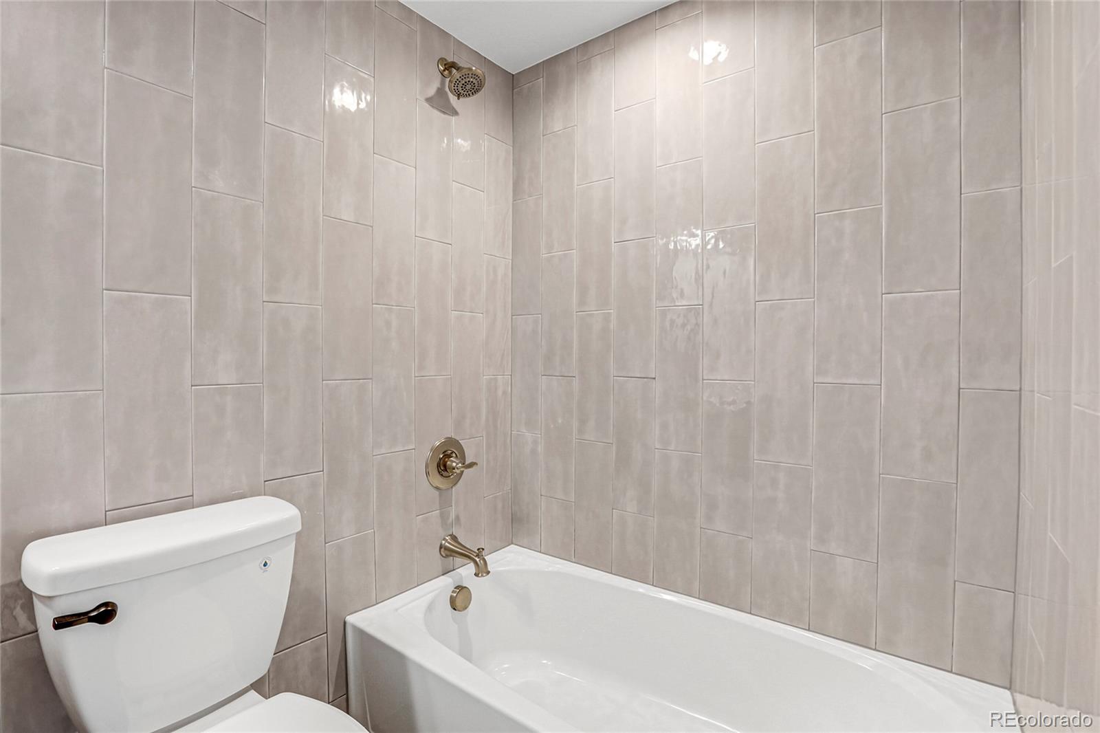 MLS Image #27 for 5576 e lehigh avenue,denver, Colorado
