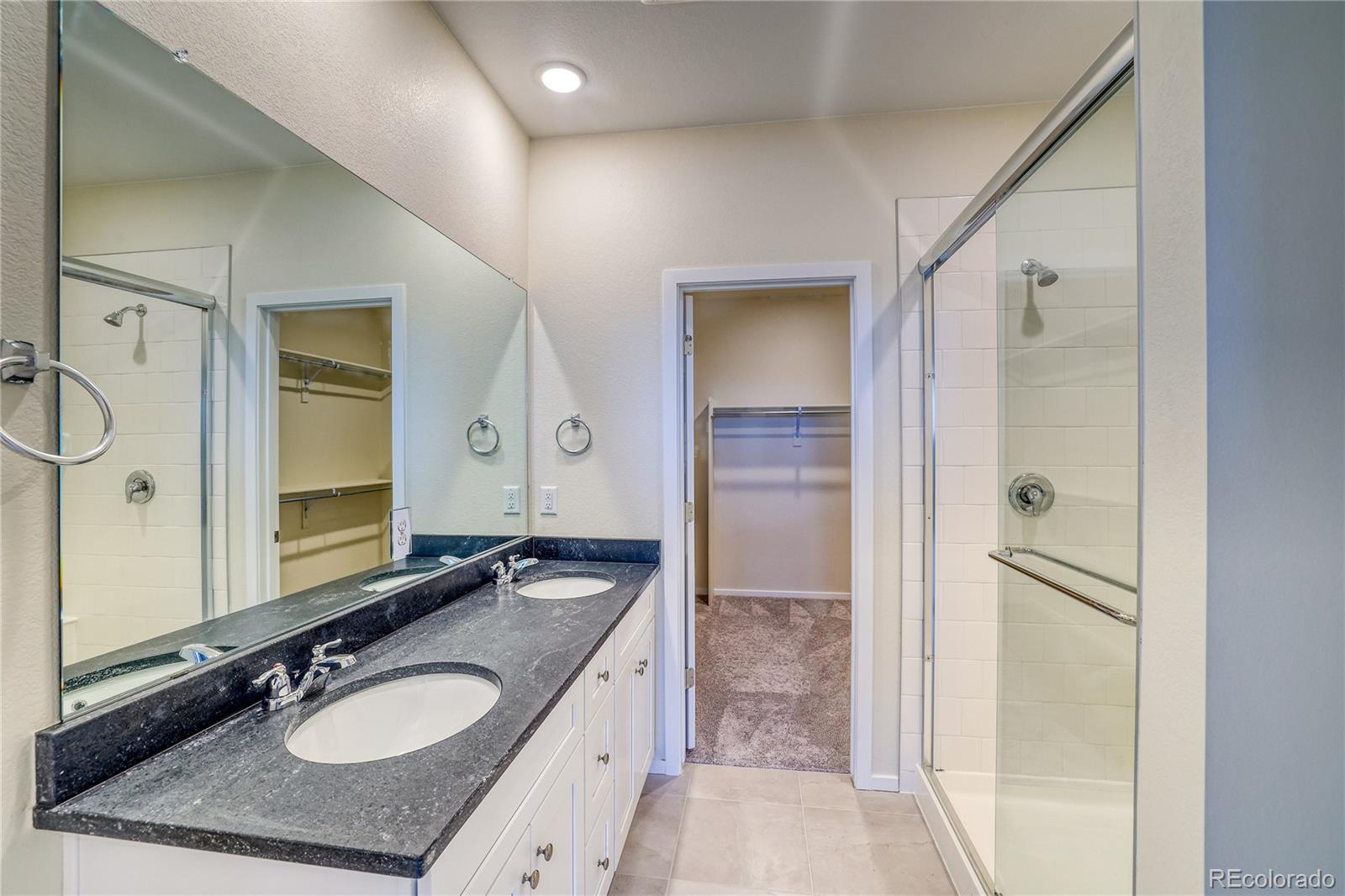 MLS Image #11 for 23951 e 40th avenue,aurora, Colorado
