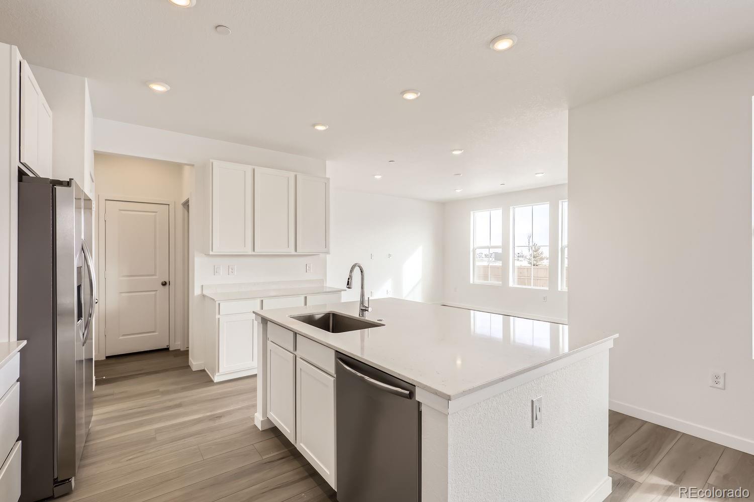 MLS Image #3 for 517  nightsky street,erie, Colorado