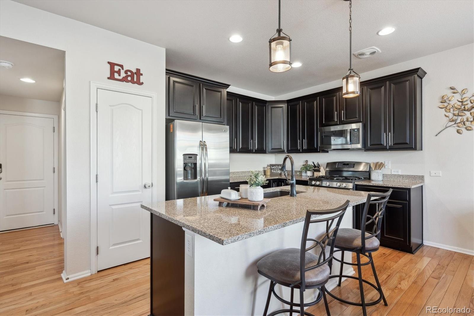 MLS Image #5 for 4841 s picadilly court,aurora, Colorado