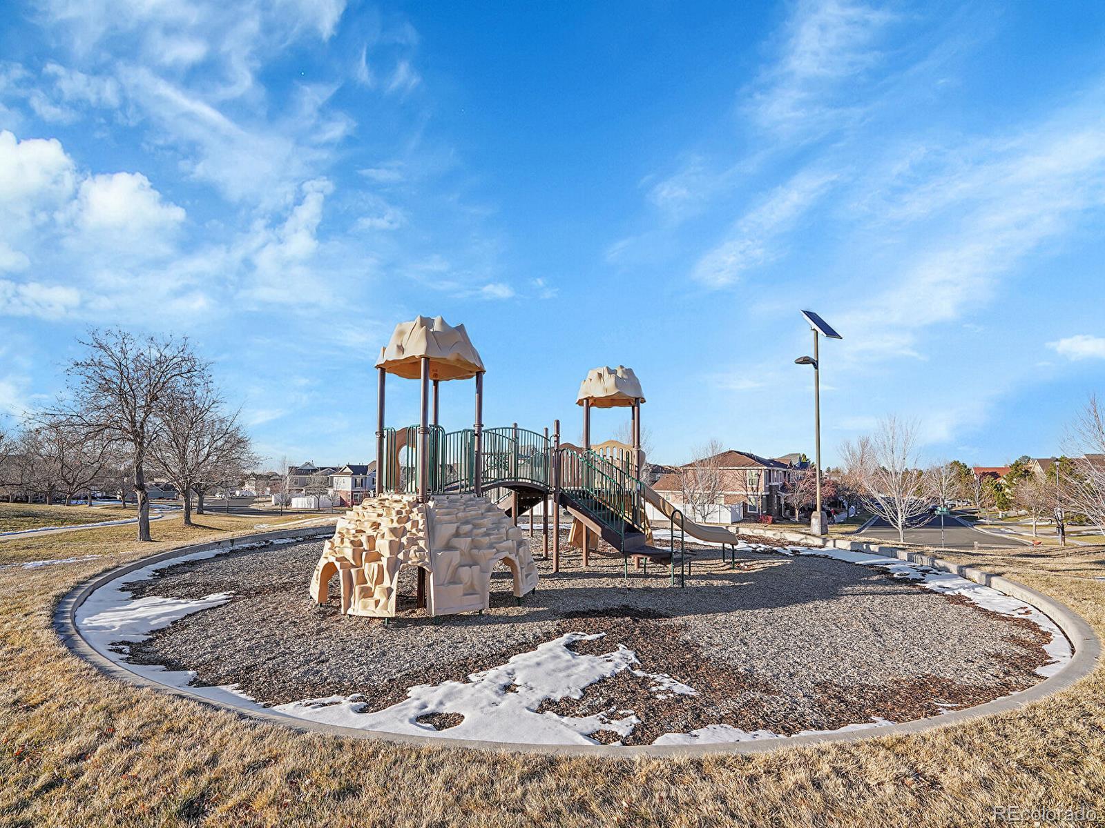 MLS Image #39 for 1177 s rifle circle,aurora, Colorado