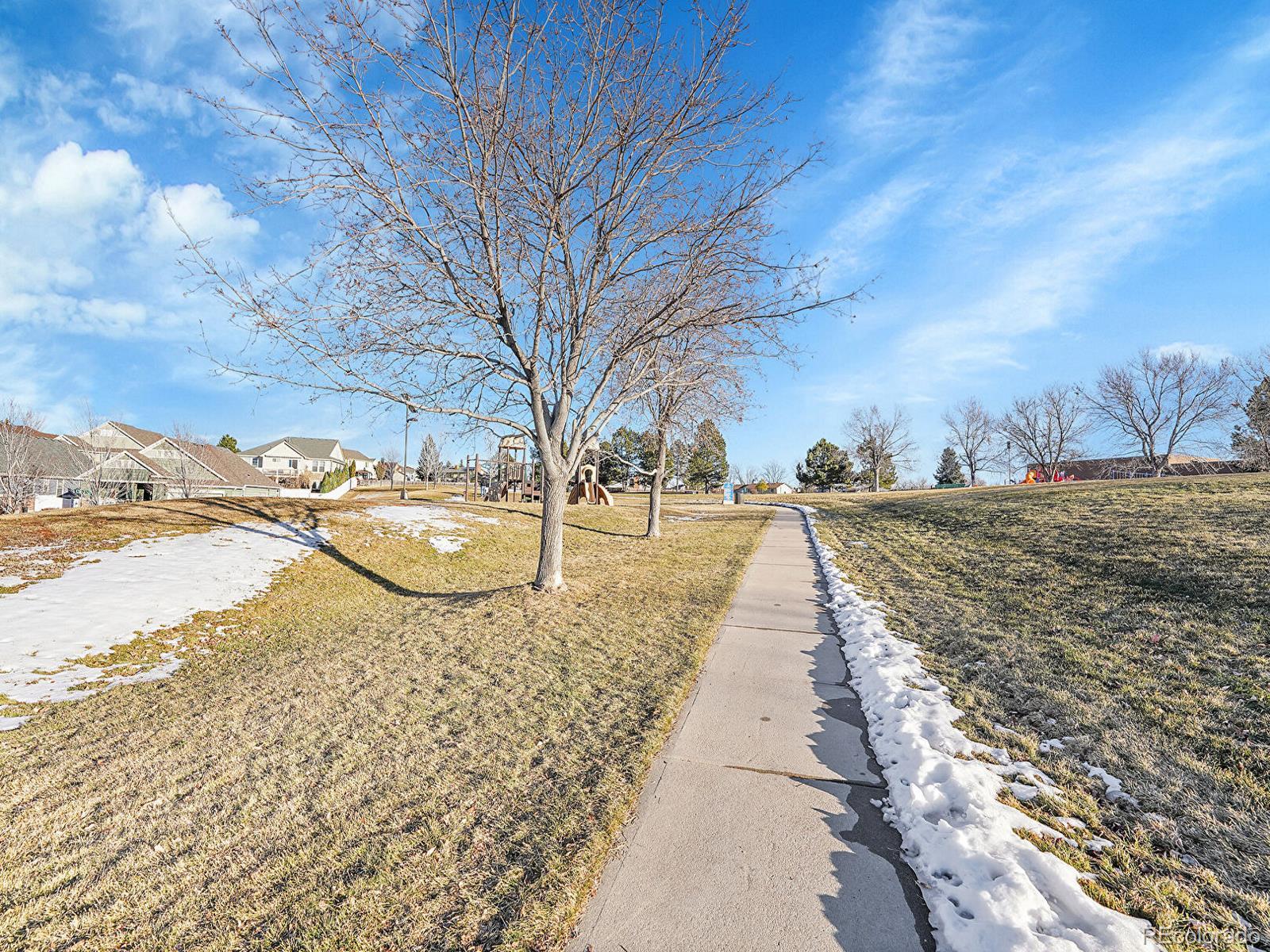 MLS Image #40 for 1177 s rifle circle,aurora, Colorado