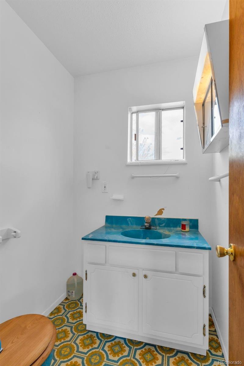 MLS Image #23 for 808  oak avenue,canon city, Colorado