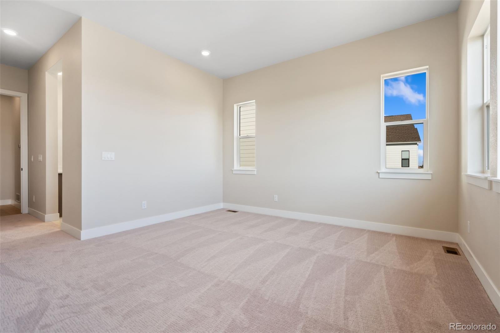 MLS Image #9 for 1585  winter glow drive,windsor, Colorado