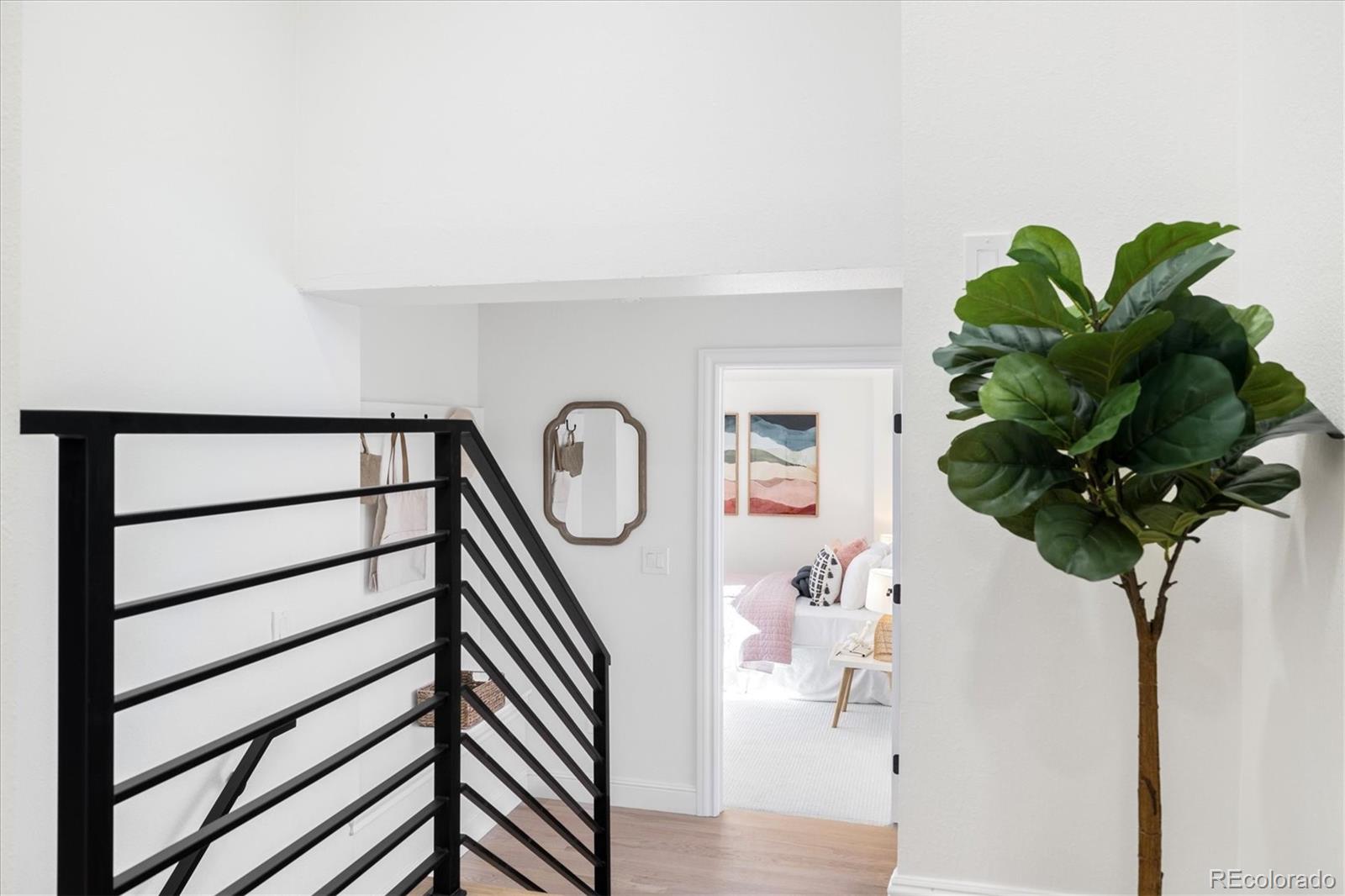 MLS Image #13 for 2355  ivanhoe street,denver, Colorado