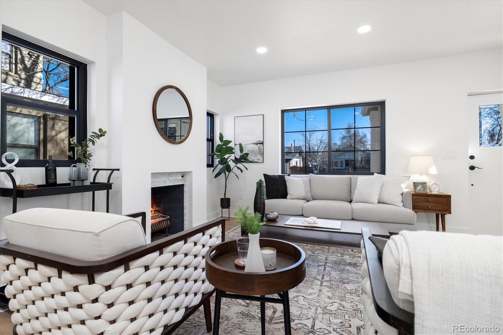 MLS Image #5 for 2355  ivanhoe street,denver, Colorado
