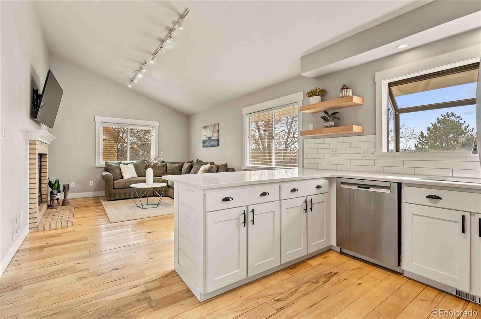 MLS Image #9 for 2517 s eldridge court,lakewood, Colorado