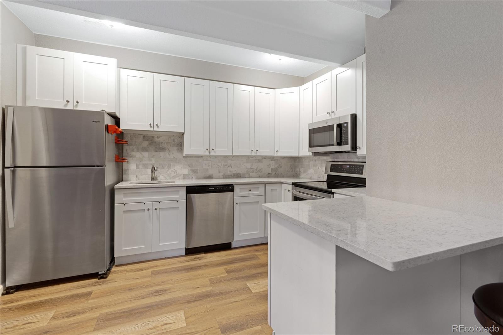 MLS Image #3 for 800 w belleview avenue,englewood, Colorado