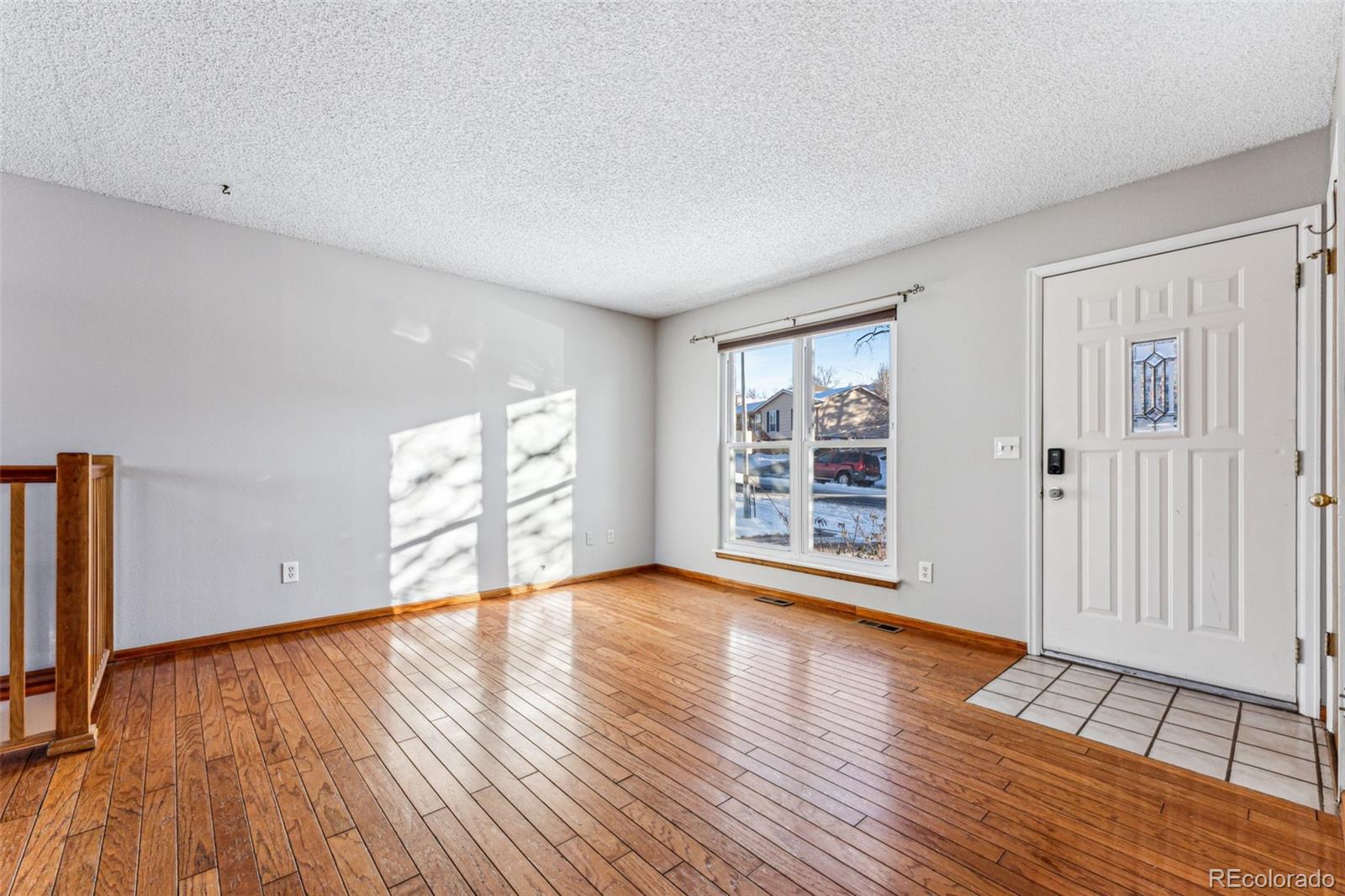 MLS Image #6 for 10401 w lehigh avenue,denver, Colorado