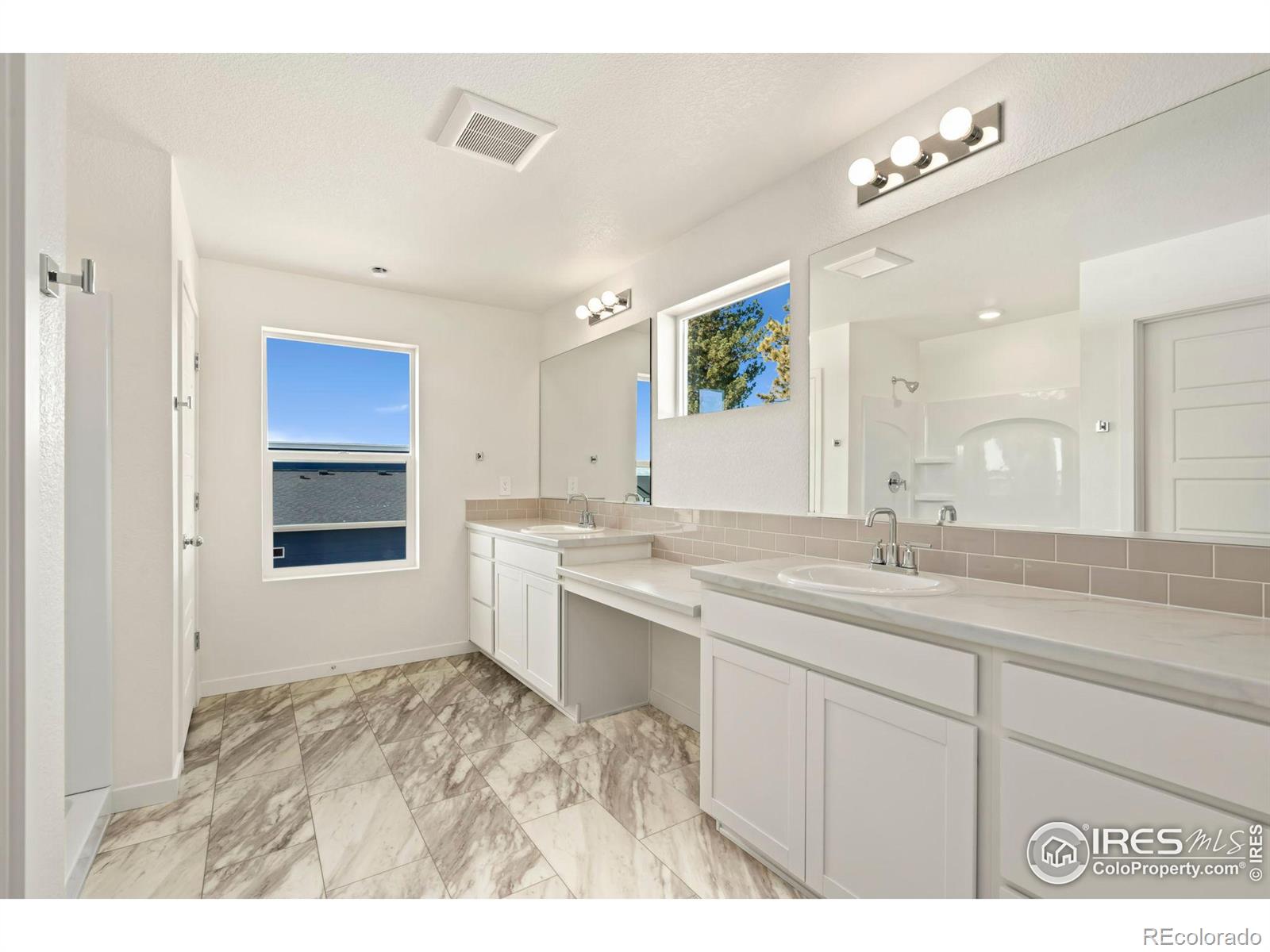 MLS Image #10 for 3633  moab court,evans, Colorado