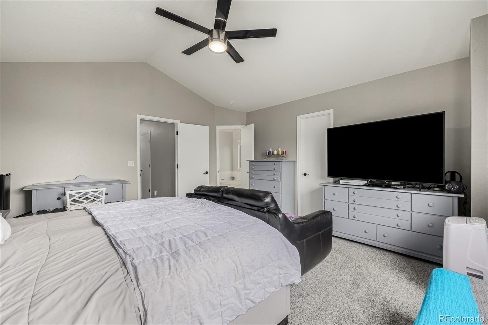 MLS Image #16 for 11997 w coal mine drive,littleton, Colorado