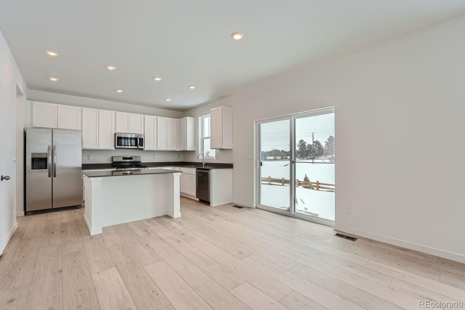 MLS Image #5 for 210  paloma way,elizabeth, Colorado