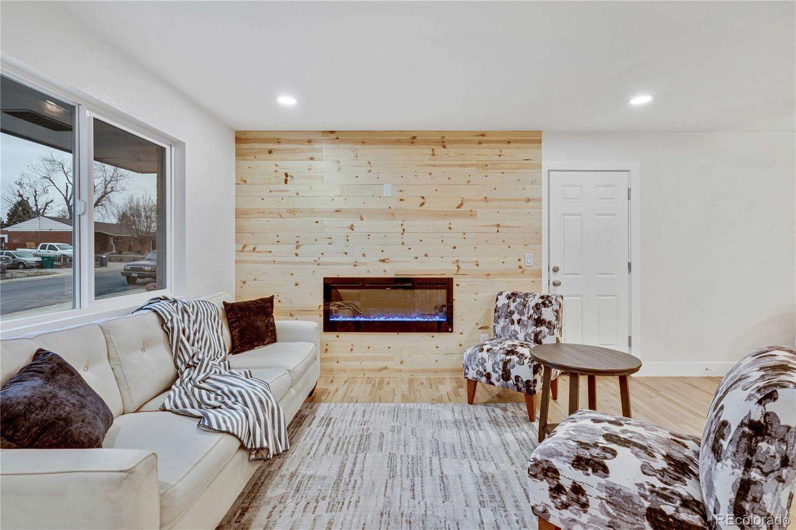 MLS Image #6 for 1061  elbert street,denver, Colorado