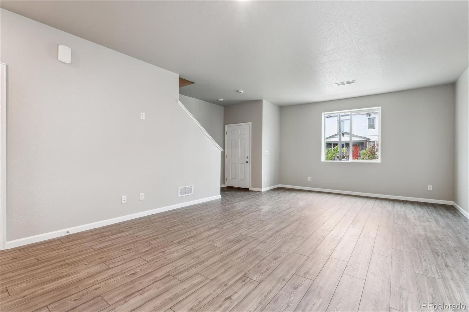 MLS Image #2 for 286  shoveler way,johnstown, Colorado