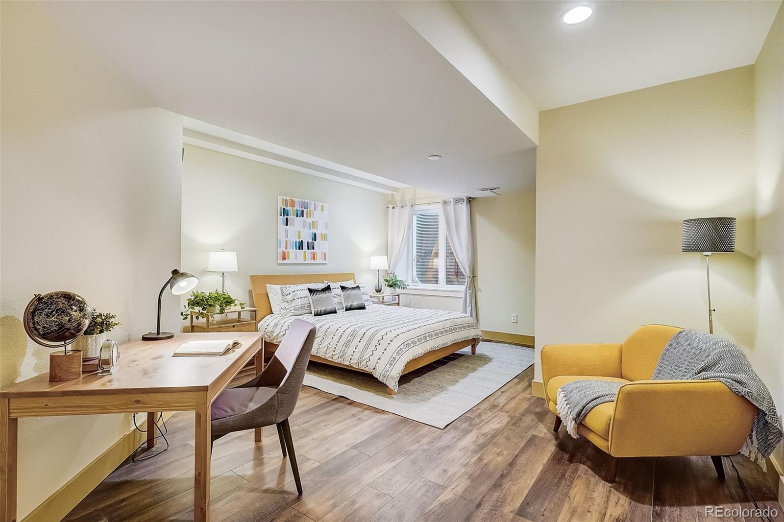 MLS Image #18 for 2059 s columbine street,denver, Colorado