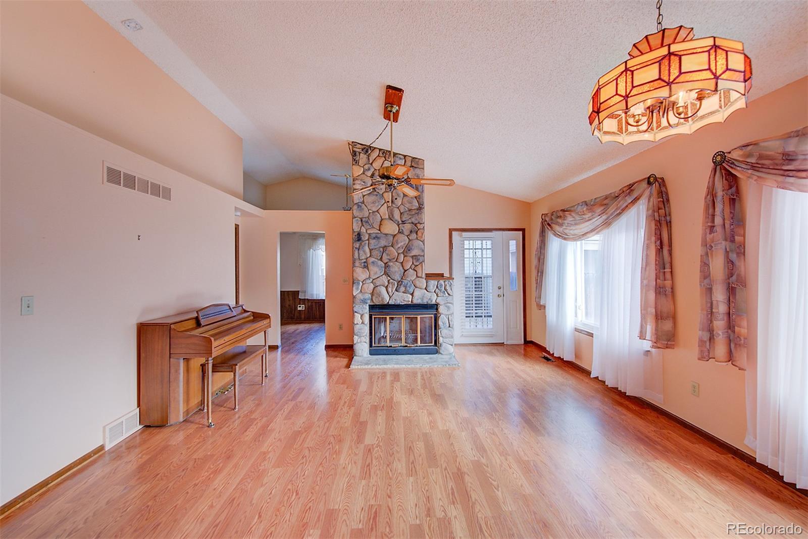 MLS Image #10 for 10553 w 84th place,arvada, Colorado