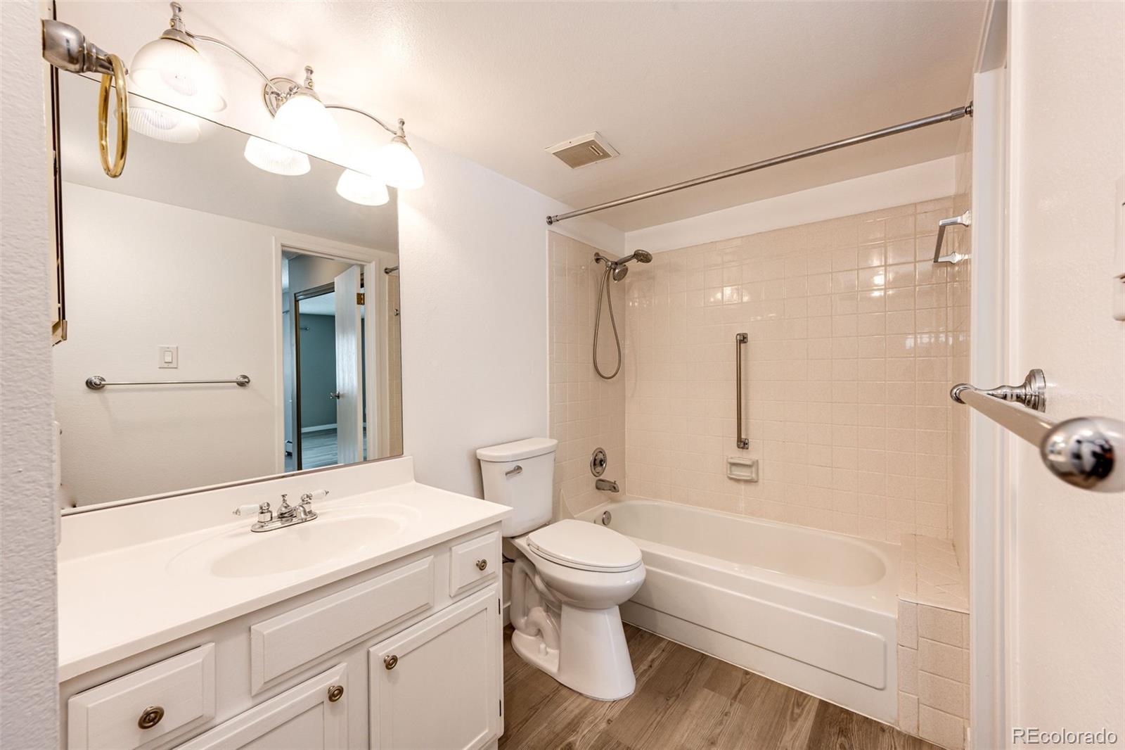 MLS Image #15 for 13890 e marina drive,aurora, Colorado