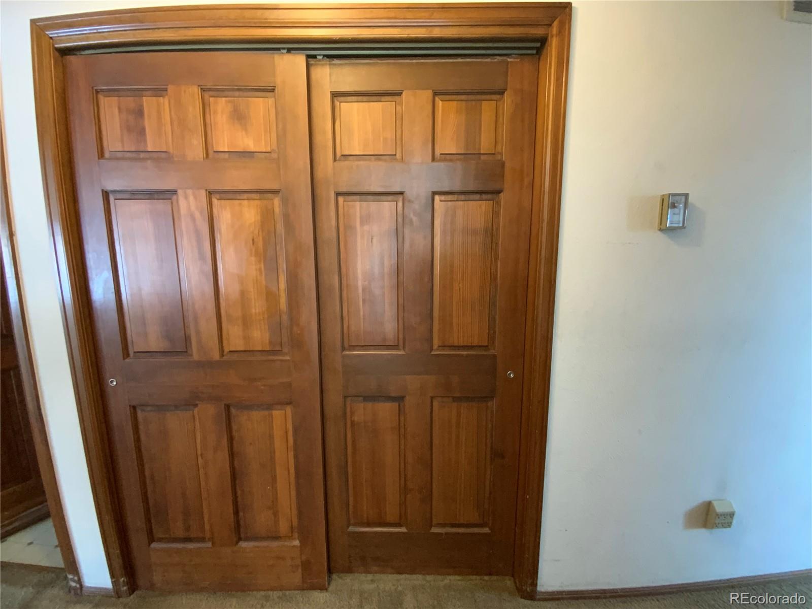 MLS Image #12 for 191 s dearborn circle,aurora, Colorado