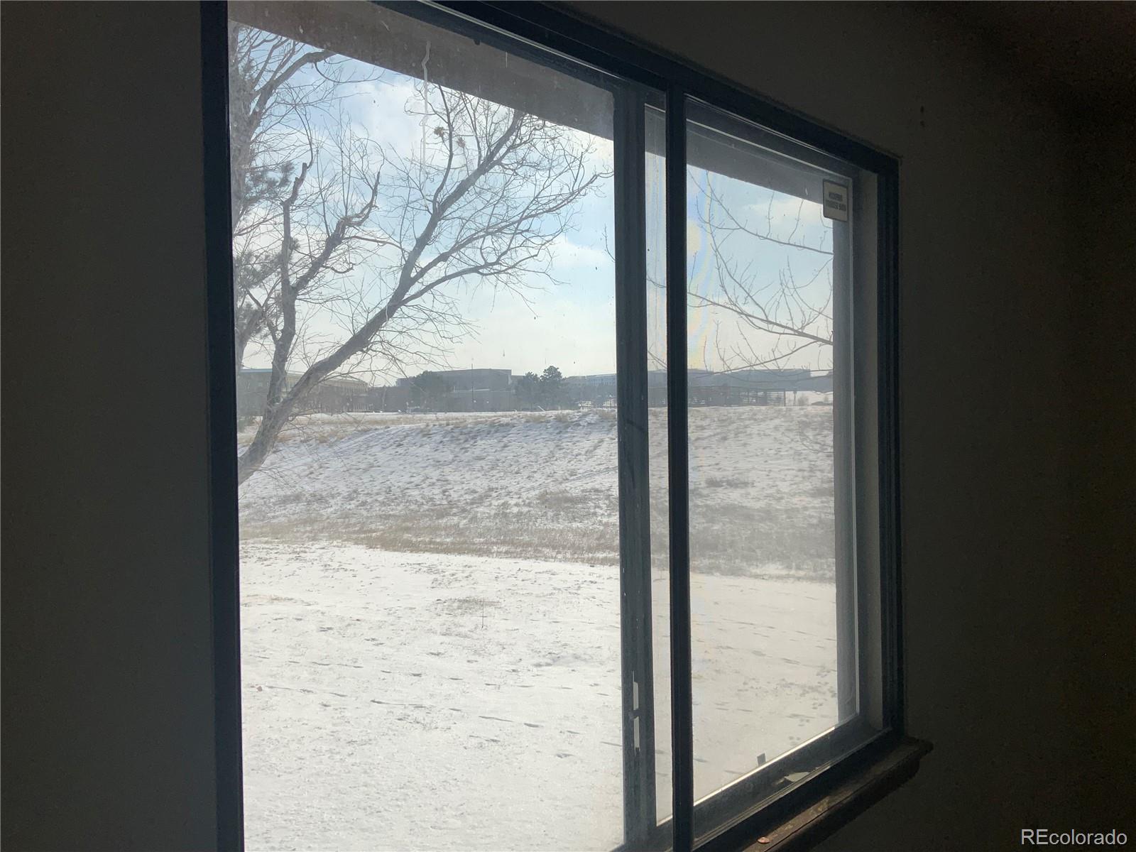 MLS Image #17 for 191 s dearborn circle,aurora, Colorado