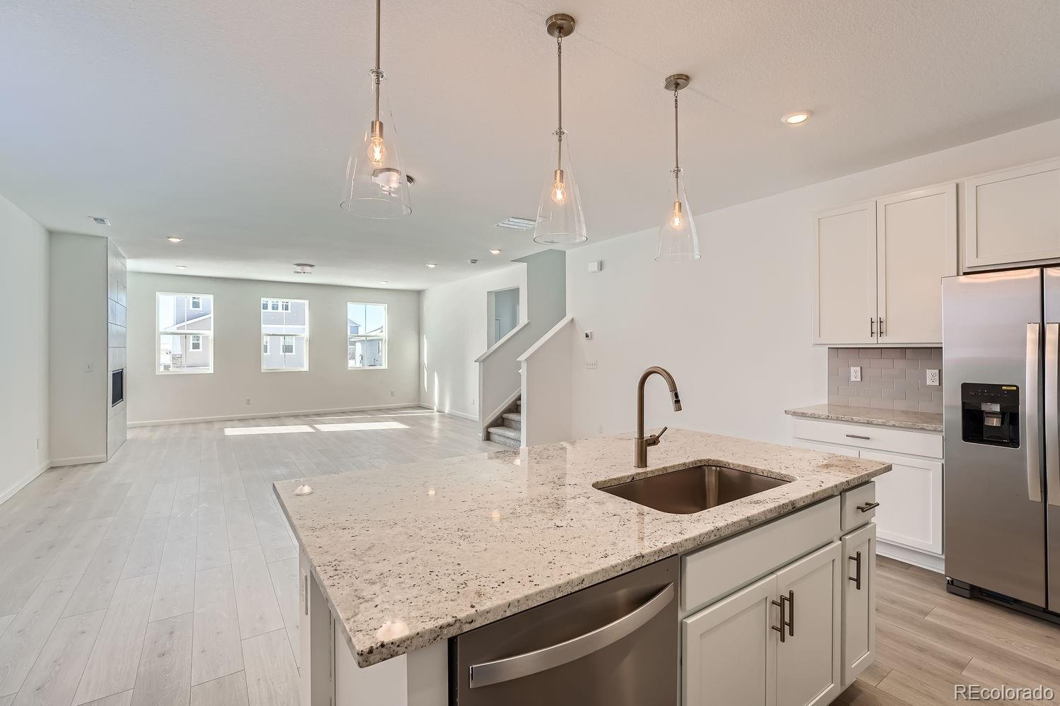 MLS Image #11 for 2916  oxley street,strasburg, Colorado