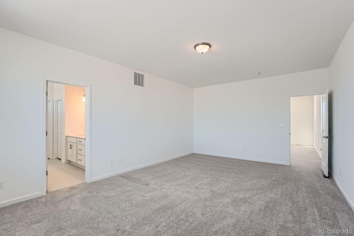 MLS Image #16 for 2916  oxley street,strasburg, Colorado