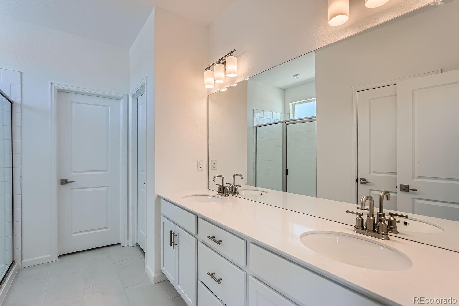 MLS Image #19 for 2916  oxley street,strasburg, Colorado